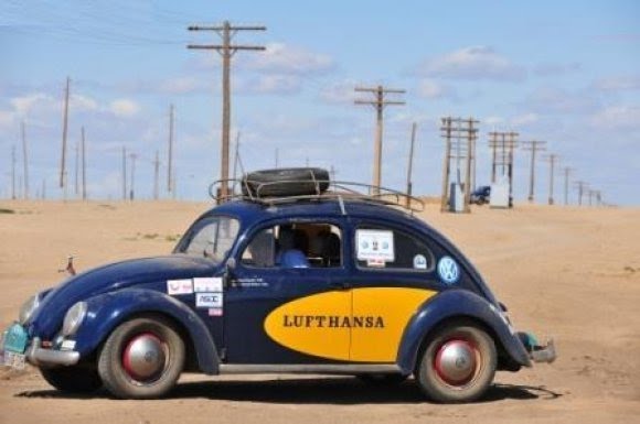 [1953_Volkswagen_Beetle_Oval_Lufthansa_Endurance_Car_Front_1.jpg]