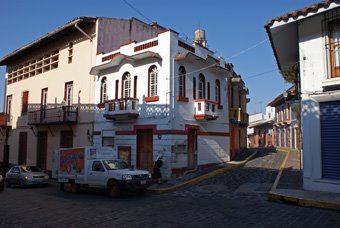 [casas.jpg]