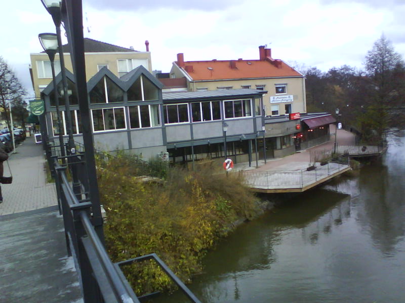 [image-upload-66-731810.jpg]