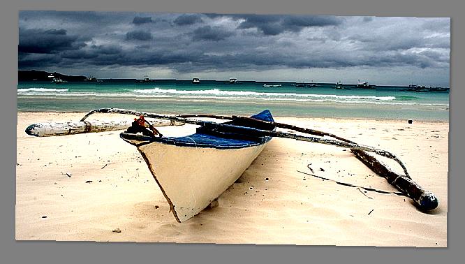 [filippin-boat.jpg]