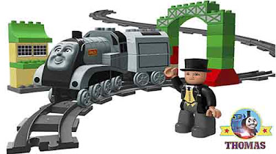 Toy Duplo Thomas the tank engine express train LEGO Thomas and Friends Spencer 3353 set for toddlers