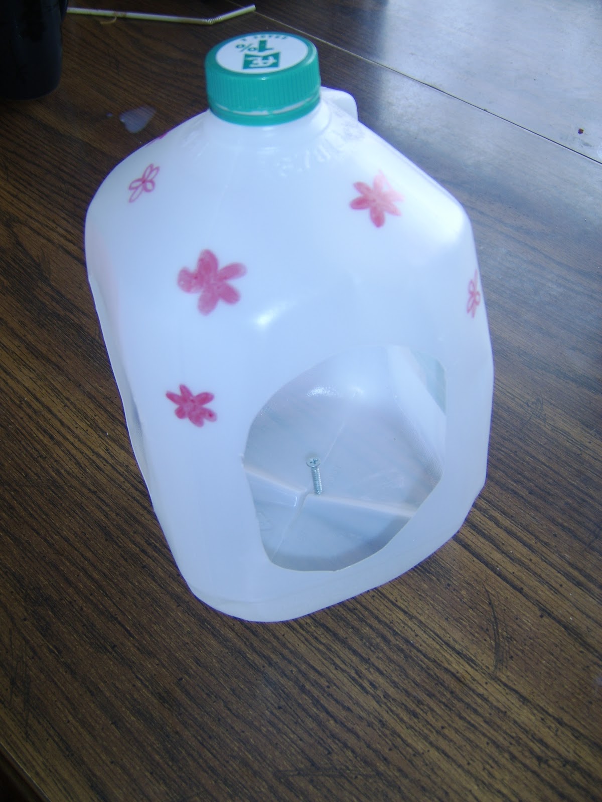 Stringer Mama Homemade Milk Jug Bird Feeder