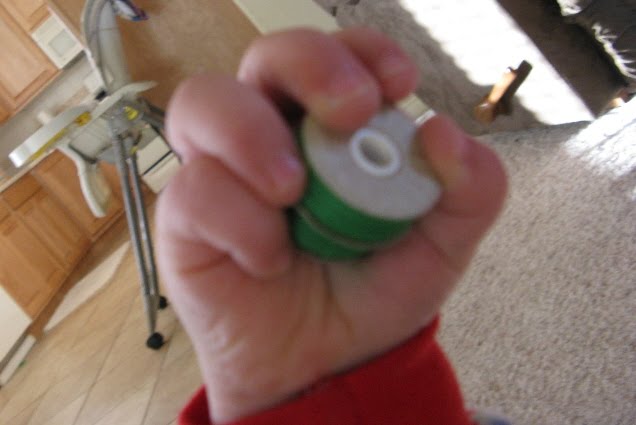 [bobbin+hands.JPG]