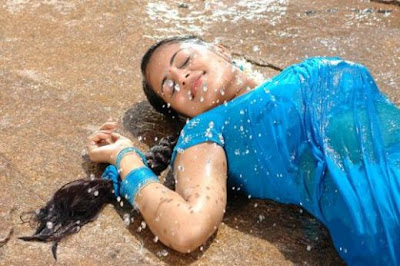 http://indianhotties4u.blogspot.com/