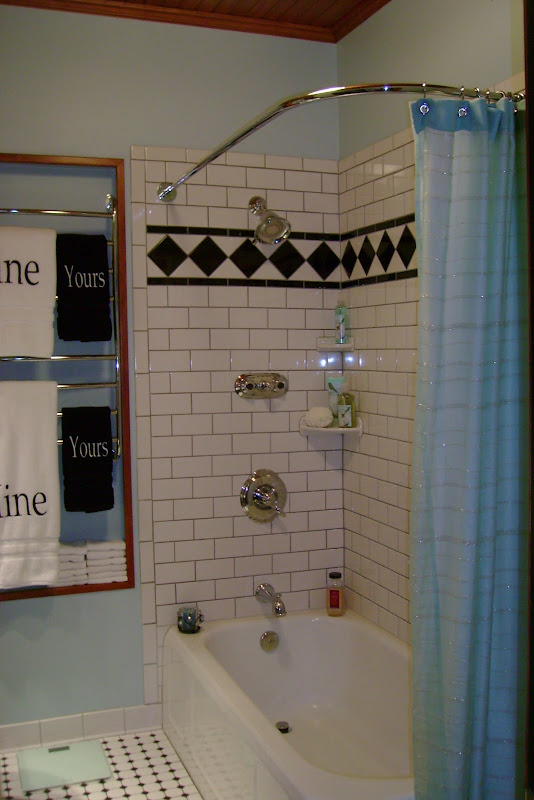 This view of the shower curtain is close to the true color of the  title=