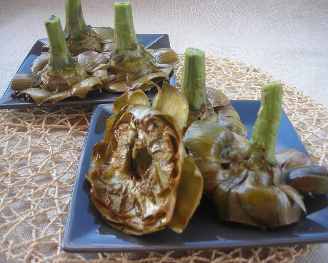 Pressure Cooker Steamed and Fried Artichoke Blooms yum! • hip