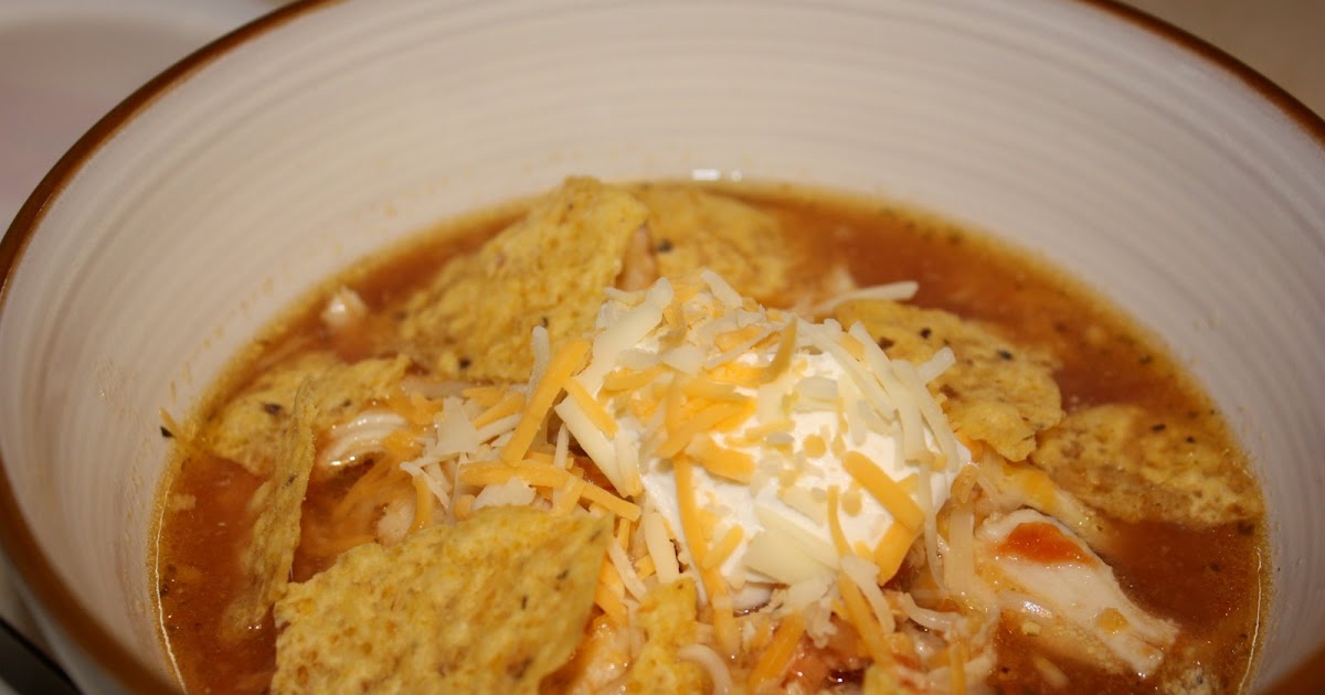 Mmm...Cafe Crock Pot Chicken Tortilla Soup