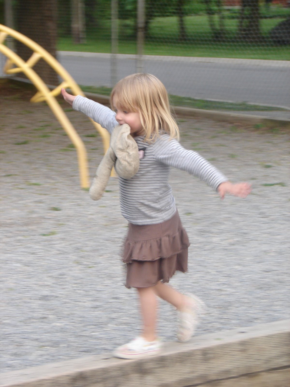 [tanis+weekend+010.JPG]