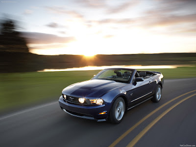 new Mustang Convertible 2010