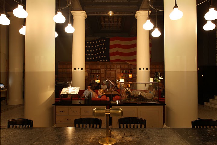 [bar+.jpg]