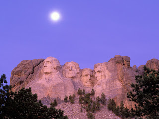 Moon Over Mount Rushmore, South Dakota, USA Desktop Wallpaper