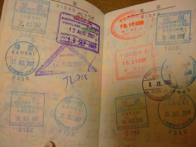 [passport1.JPG]