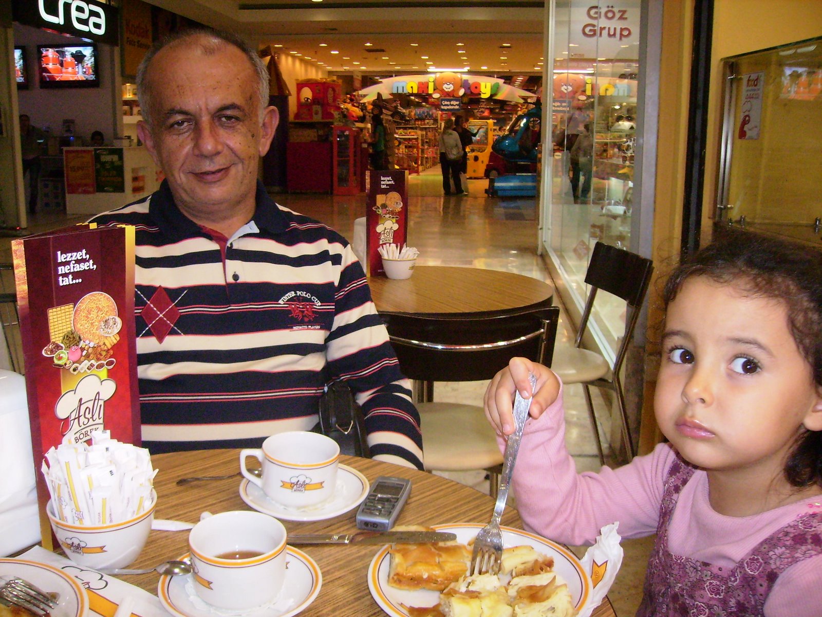 [PA200090.JPG]