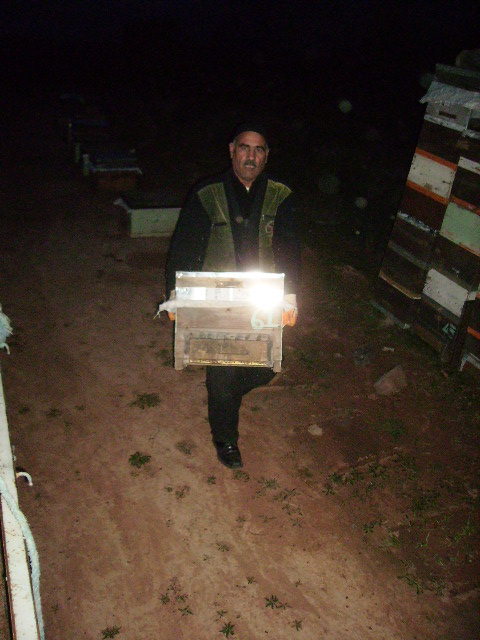 [PB040066.JPG]