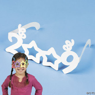 Girl wearing new year 2009 spectacles hot wallpaper 