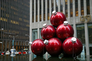 Red Giant Christmas tree ornaments on road at night sexy wallpaper