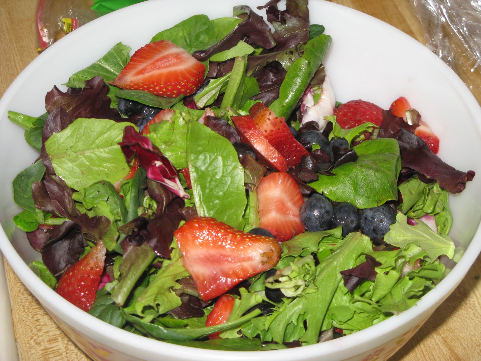 The Homemaking Lady Bug Berries and Poppyseed Salad