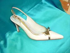 Zapato de novia con lazo de Tiffany