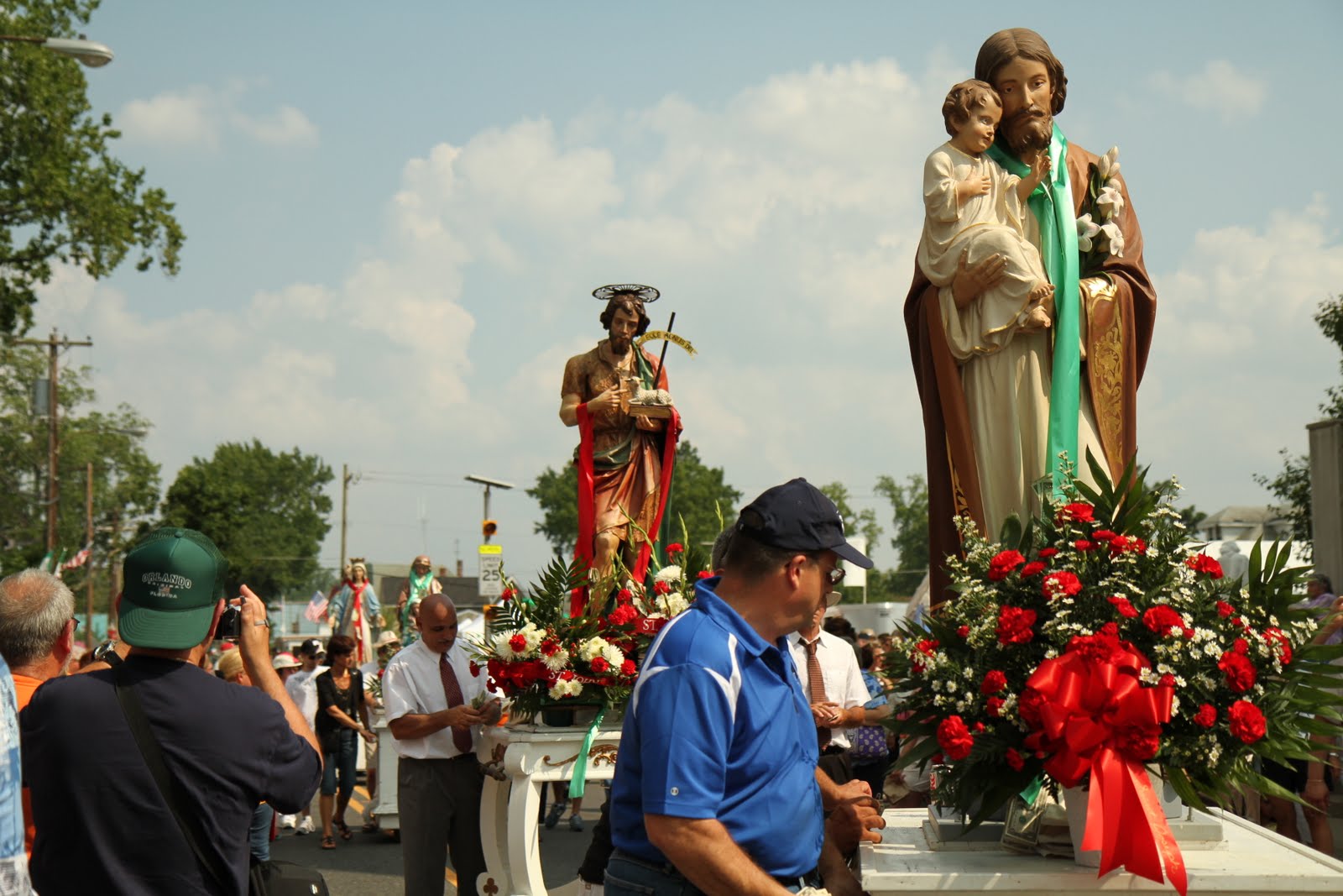 Drawing the Eye The 135th Our Lady of Mount Carmel Festival