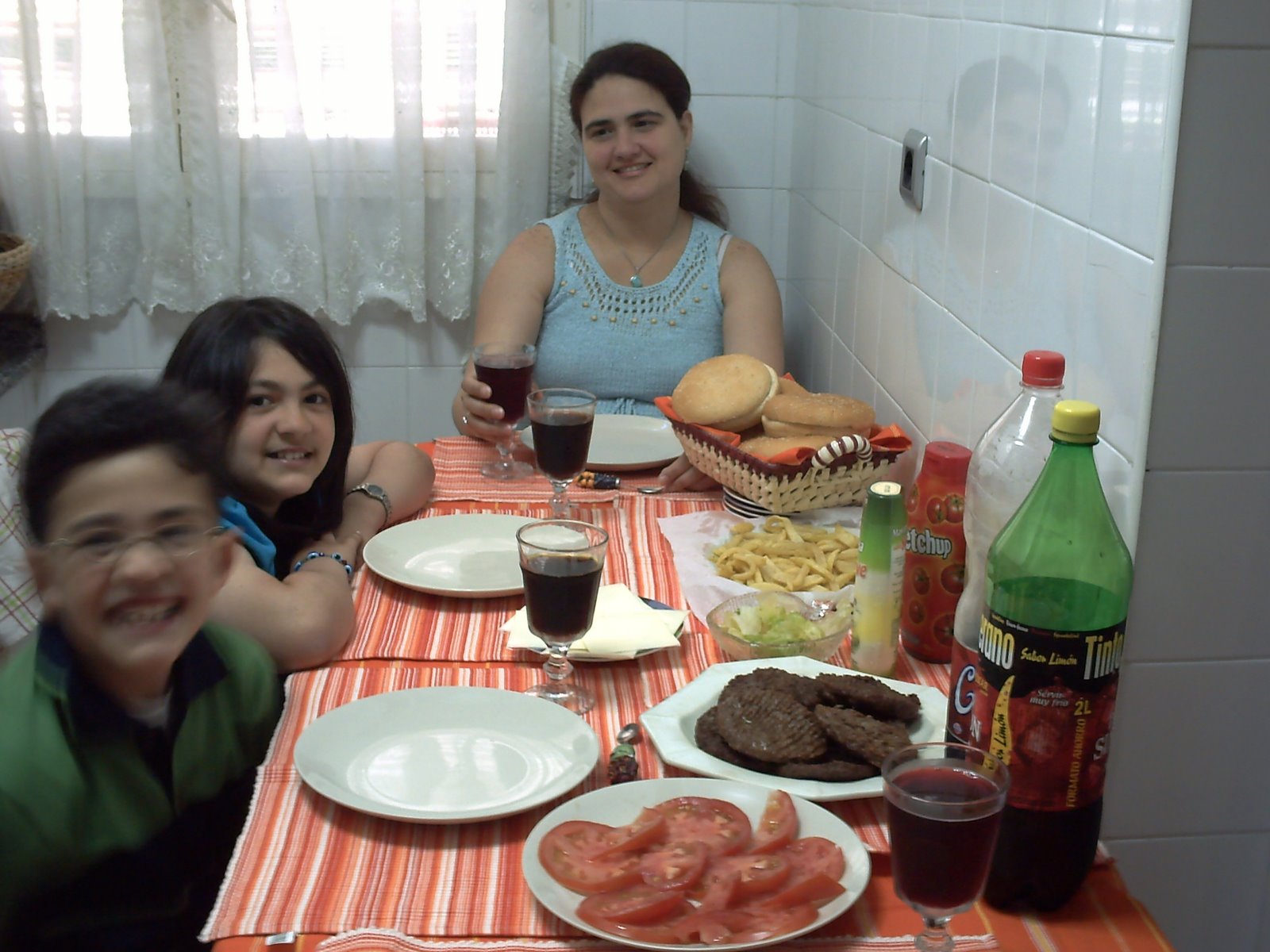 [Aaaaa+comer......JPG]