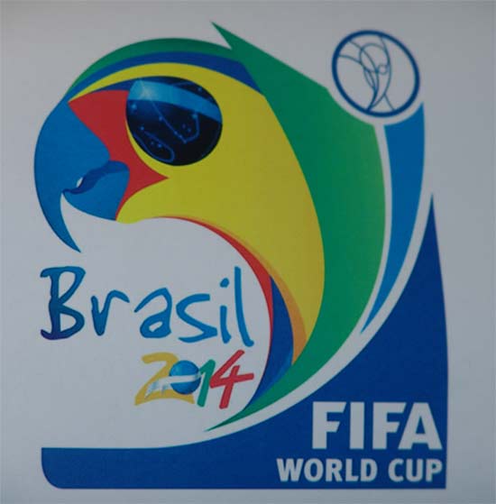 Cult Comunicação Porque propaganda também é arte Fifa antecipa logo