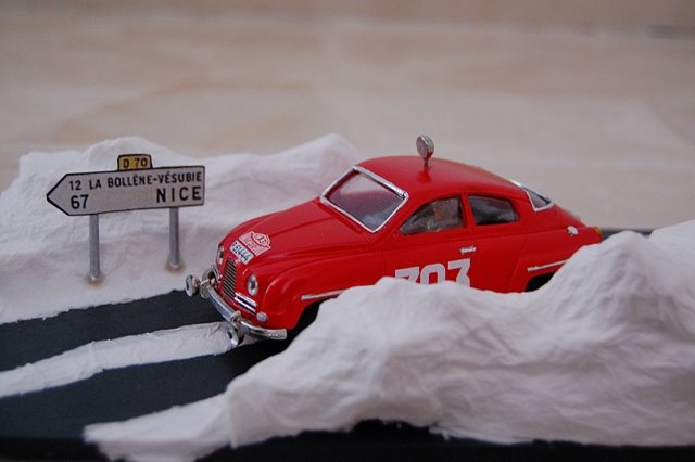 [DSC_0005+005.JPG]
