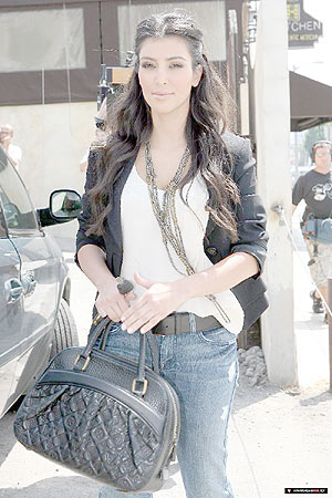 [kim-kardashian-los-angeles-4.jpg]