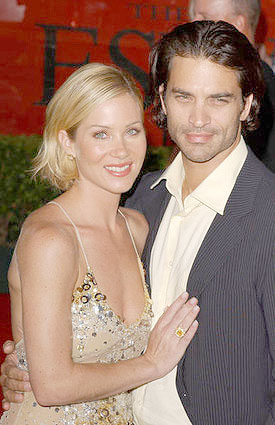 [christina-applegate-espy-awards-3.jpg]