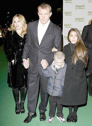 [madonna-arthur-and-the-invisibles-2.jpg]