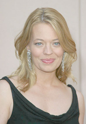 [jeri-ryan-ATAS-CARES-6.jpg]