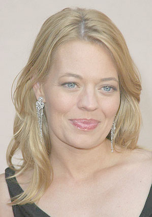 [jeri-ryan-ATAS-CARES-8.jpg]