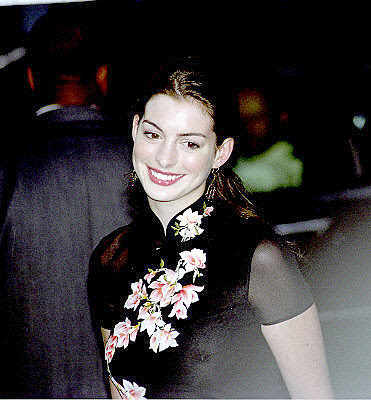 Anne Hathaway Road to Perdition