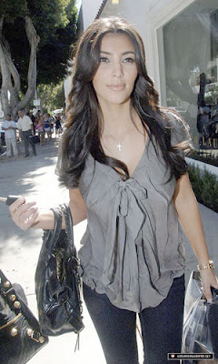 Kim Kardashian MAC Cosmetics Shopping