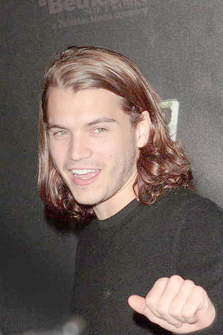 [Emile-Hirsch.jpg]