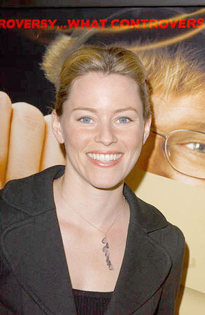 [elizabeth+banks+fahrenheit+911.jpg]