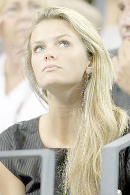 Brooklyn Decker Photos