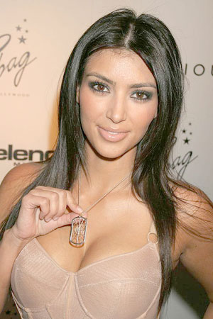 [kim+kardashian+tape+2.jpg]