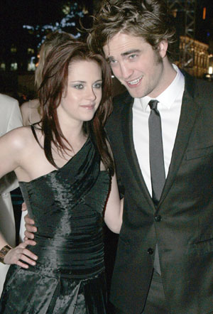 [kristen+stewart+twilight+premier+pictures+(4).jpg]