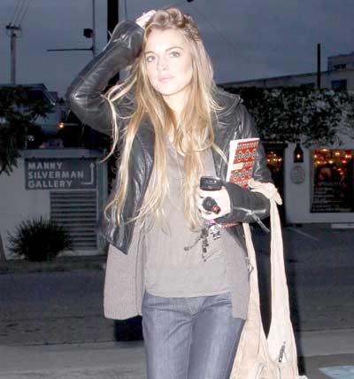 [Lindsay+Lohan+Beverly+Hills+(3).jpg]