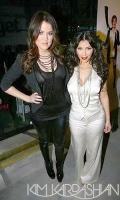 Kim Kardashian Alice & Olivia Show New York City Pics