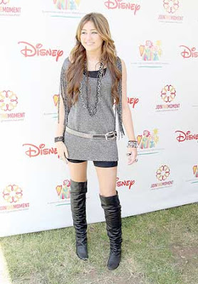 Miley Cyrus A Time for Heroes Celebrity Carnival Pics