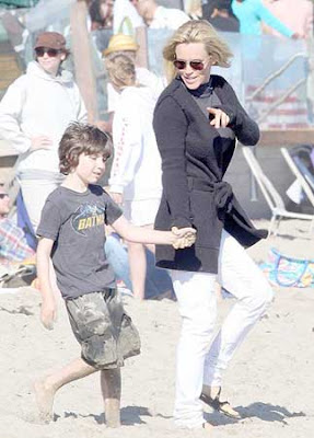 Jenny McCarthy and Family Malibu Beach Pictures
