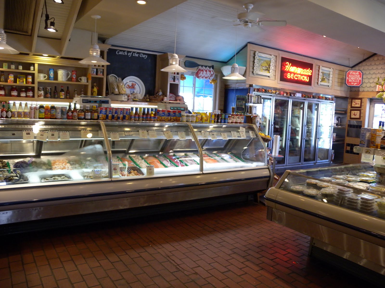 Jordan's Lobster Farm Live, Fresh Seafood