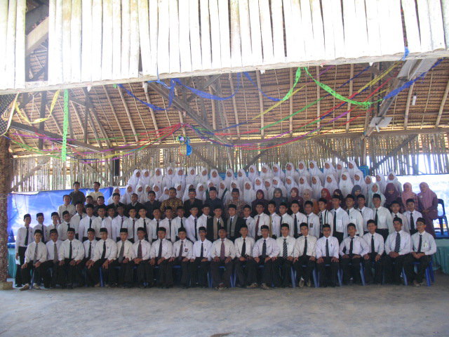 Organisasi Santri/ah Misbahul Ulum 2010-2011