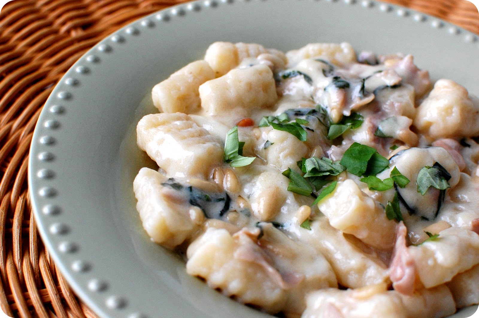 33 Shades of Green Tasty Tuesdays Bloghop...Ricotta Gnocchi with