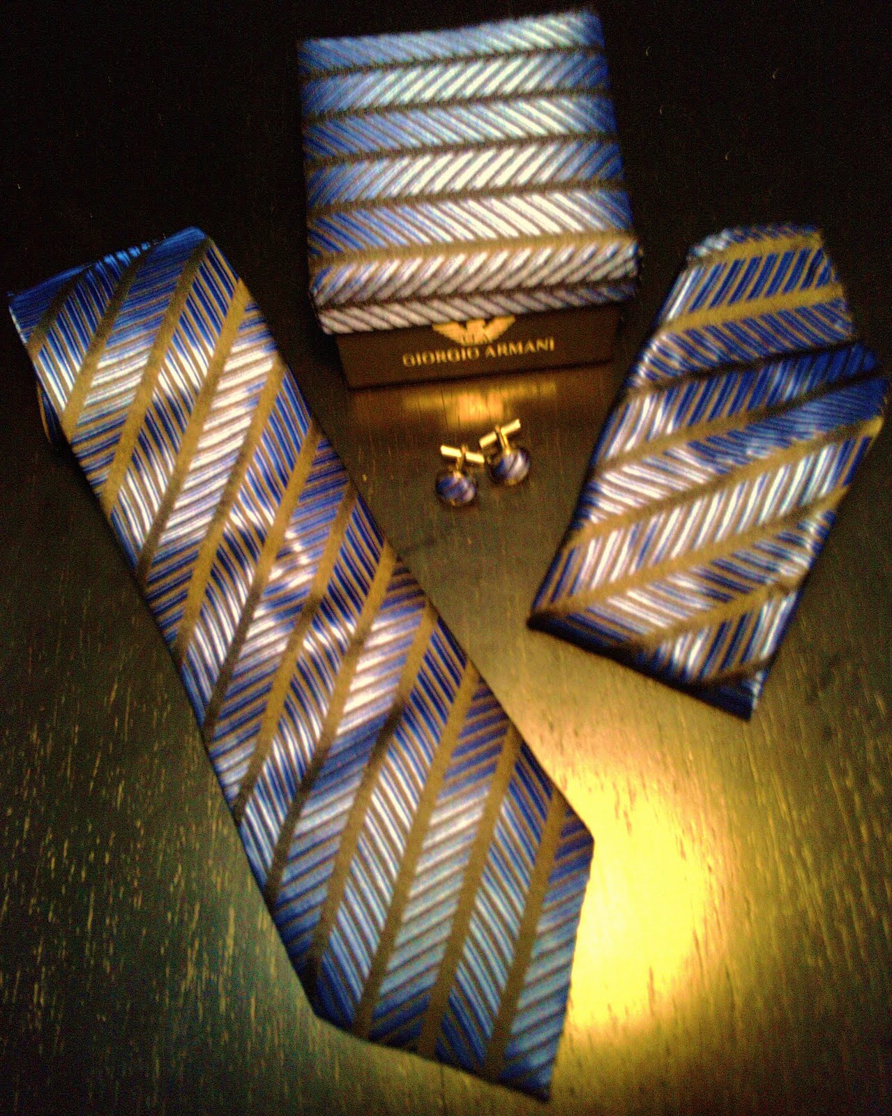 giorgio armani tie