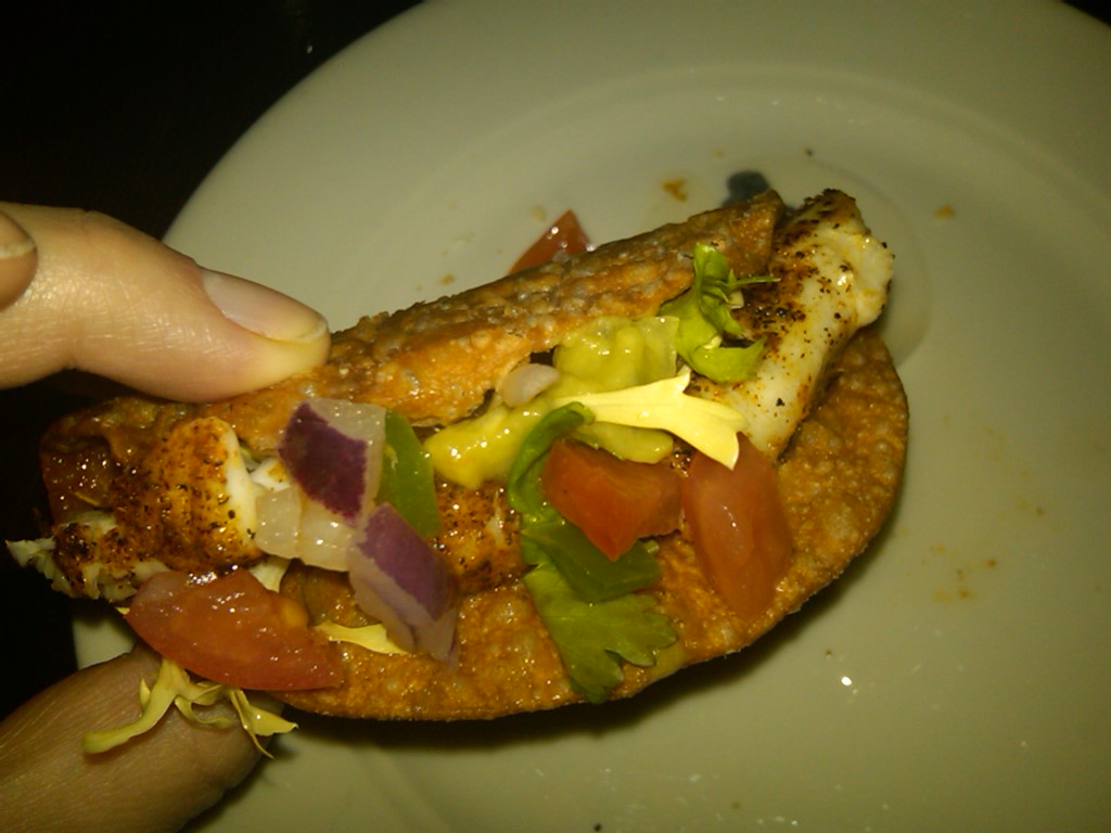 Be Happy NYC Mermaid Inn UWS 1 oysters for Happy Hour!