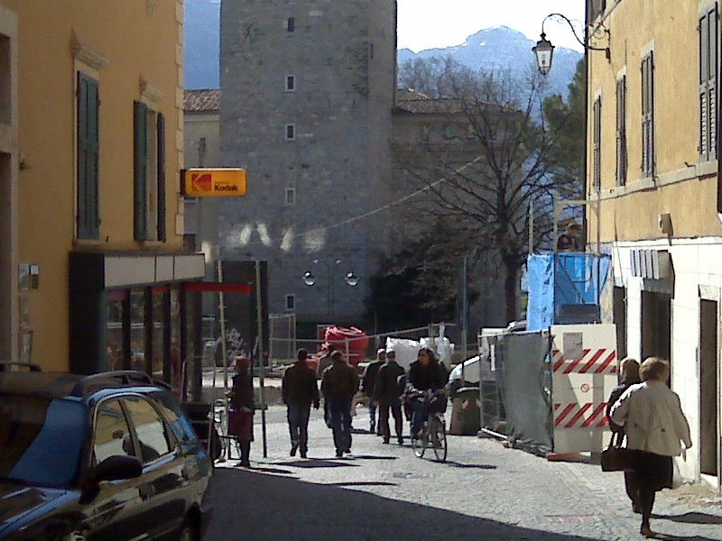 [=?utf-8?B?SU1HMDAxODcuanBn?=-773826]