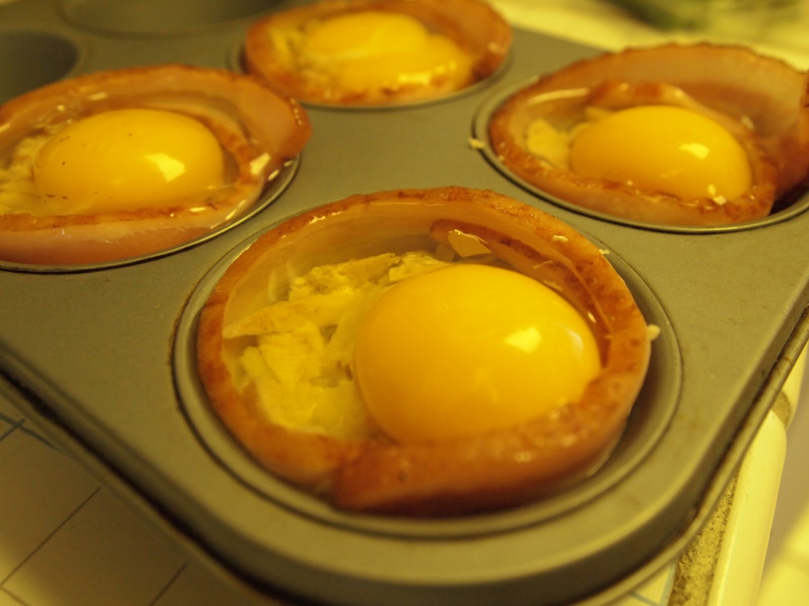 Kegs 'n Eggs Breakfast Cups It's Borderline Genius