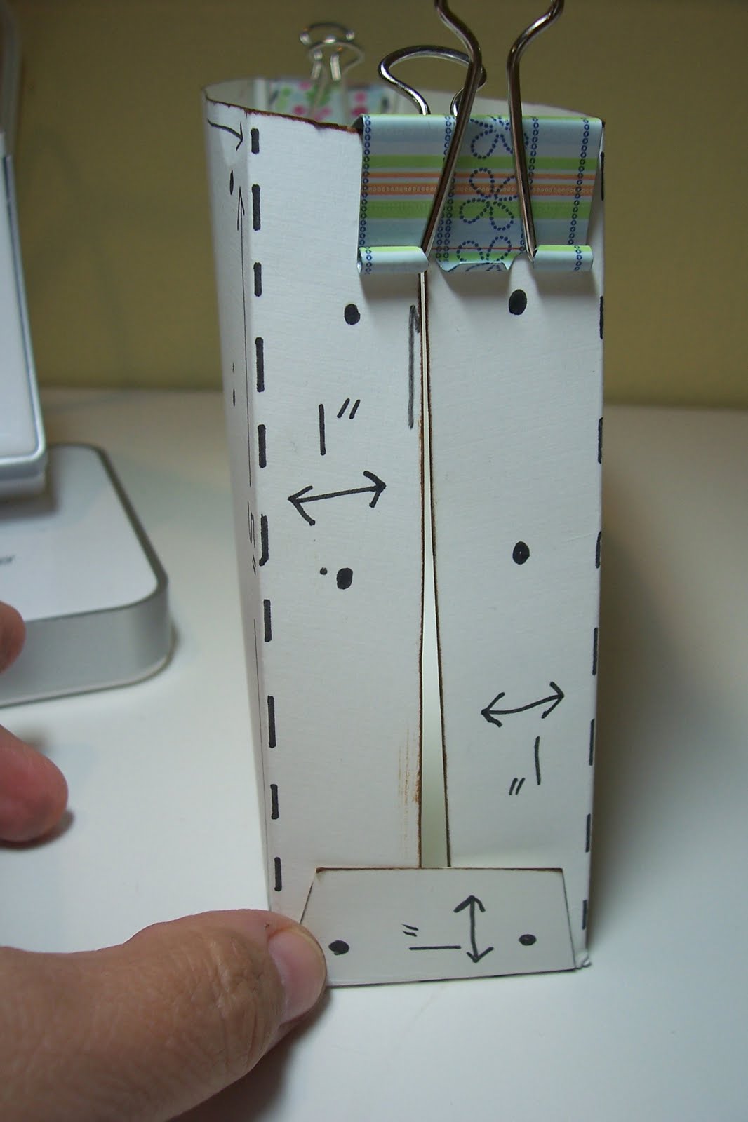 SHARI'S CREATIONS WITH THE CRICUT (CRICUTROOKIE) Grunge Purse Tutorial